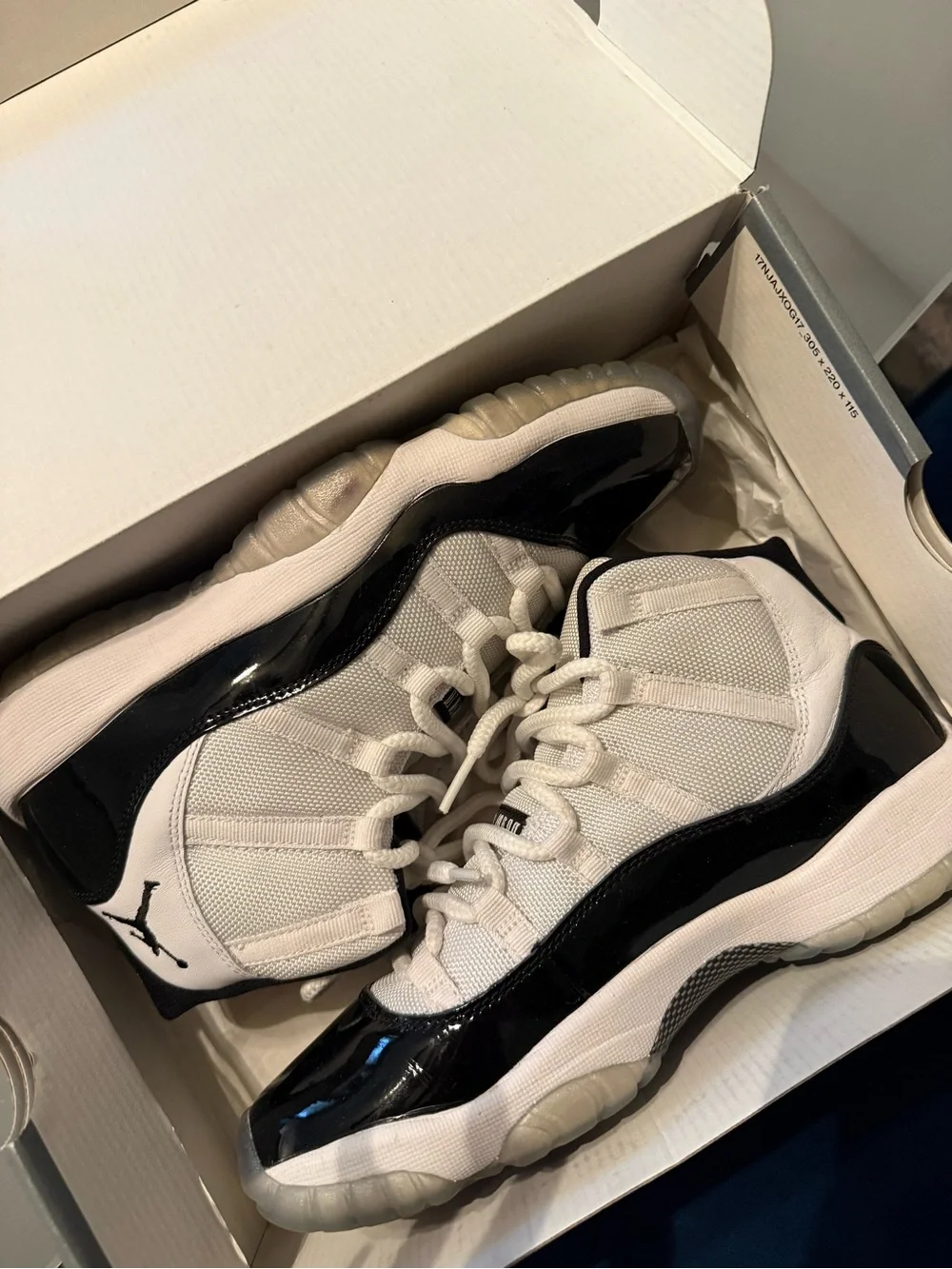 Jordan Men's White and Black Retro Sneakers